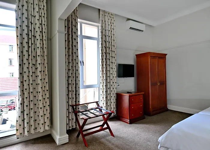 The Balmoral - Halaal